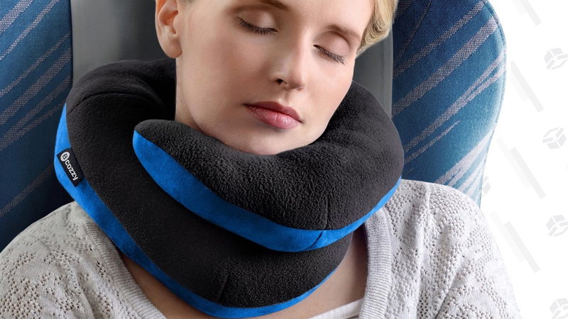 Almohada de viajes BCOZZY | $24 | Amazon | Usa el código kinjafirstGráfico: Shep McAllister